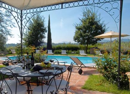 Hôtel pour 3 500 000 Euro à Montepulciano, Italie