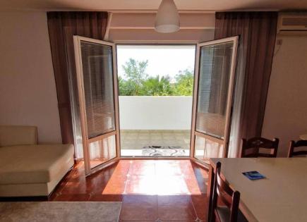 Appartamento per 210 000 euro a Petrovac, Montenegro