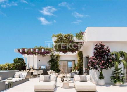 Apartment for 543 000 euro in Casares, Spain