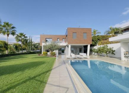 Villa for 3 300 000 euro in Limassol, Cyprus