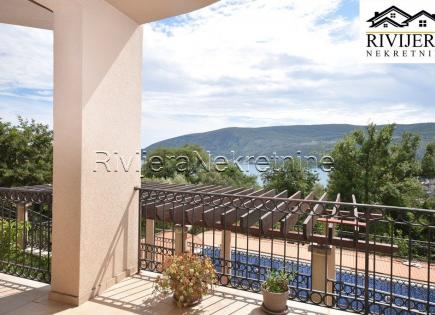 Flat for 294 000 euro in Herceg-Novi, Montenegro