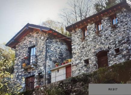 House for 595 000 euro in Lake Lugano, Italy