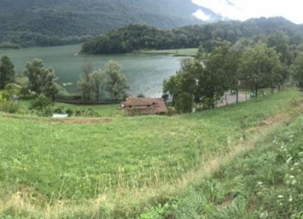 Terrain pour 130 000 Euro par le Lac de Côme, Italie