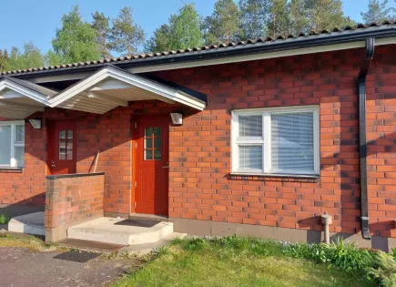 Casa adosada para 24 000 euro en Joensuu, Finlandia