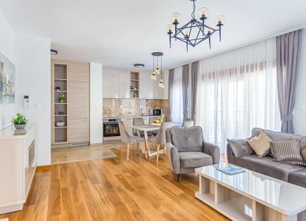 Flat for 235 000 euro in Przno, Montenegro