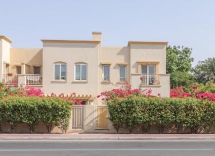 Villa pour 1 224 946 Euro à Dubaï, EAU