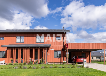 Casa para 335 000 euro en Letonia