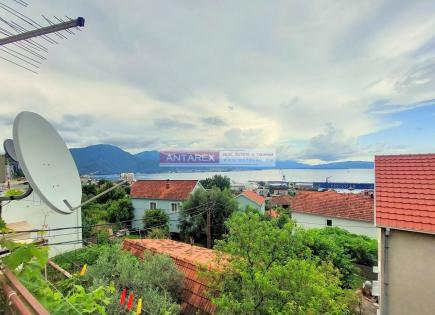 Villa pour 388 500 Euro à Bijela, Monténégro