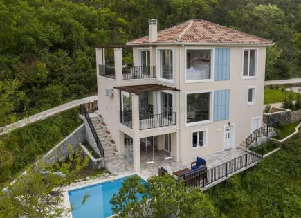 House for 499 000 euro on Lustica peninsula, Montenegro