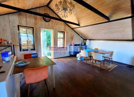 Villa for 187 000 euro in Herceg-Novi, Montenegro