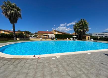 Maison pour 83 000 Euro à Scalea, Italie