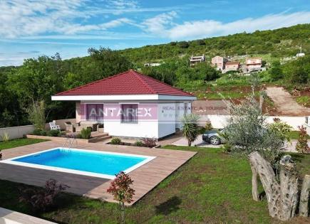 Villa für 260 000 euro in Krimovica, Montenegro