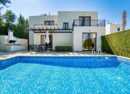 Villa for 450 000 euro in Paphos, Cyprus