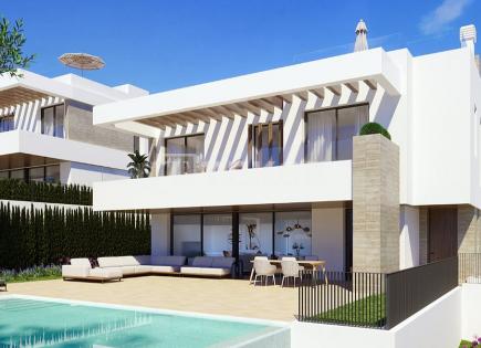 Villa para 1 530 000 euro en Estepona, España