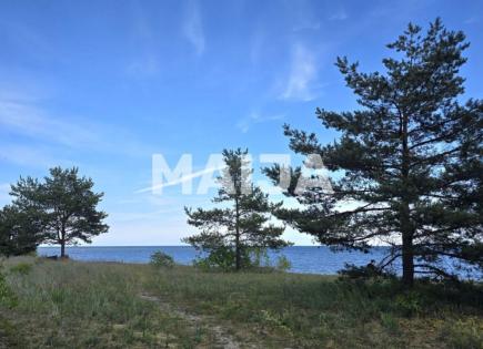 Land for 63 000 euro in Latvia