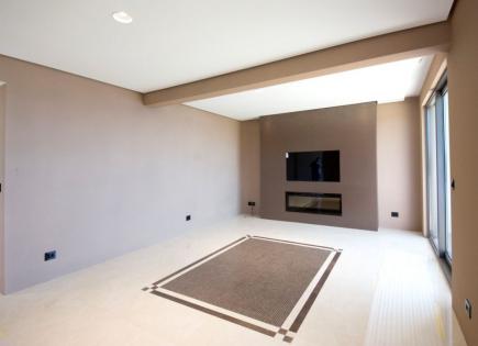 Haus für 1 335 000 euro in Budva, Montenegro