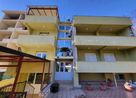 Casa para 500 000 euro en Sutomore, Montenegro