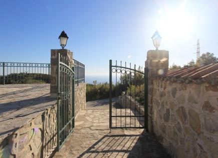 Haus für 900 000 euro in Petrovac, Montenegro