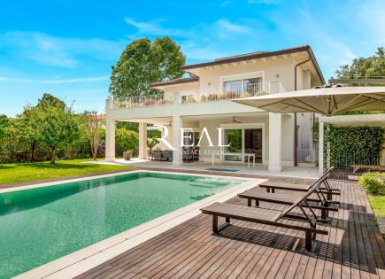 Villa à Forte dei Marmi, Italie (prix sur demande)