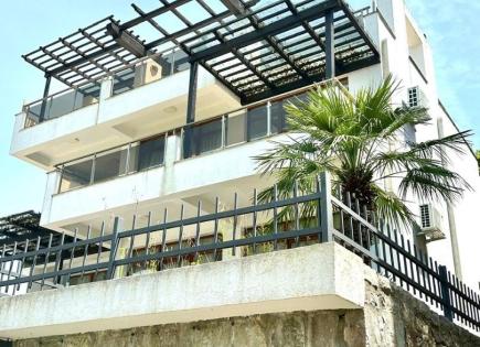 Haus für 375 000 euro in Utjeha, Montenegro