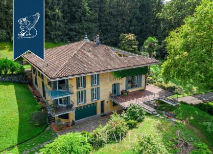 Villa in Varese, Italy (price on request)