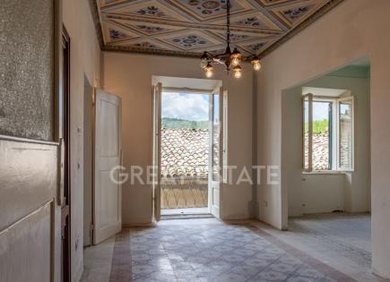 Apartment für 235 000 euro in Sarteano, Italien