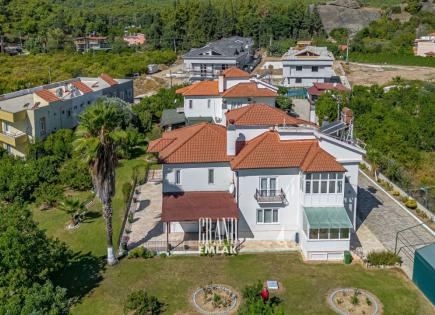 Villa for 772 844 euro in Kemer, Turkey