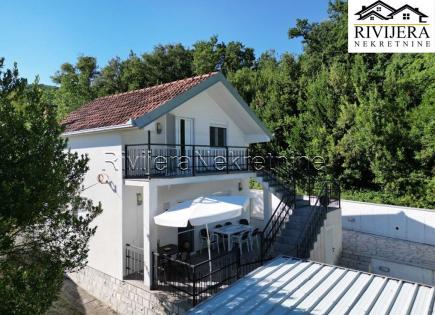 House for 160 000 euro in Herceg-Novi, Montenegro