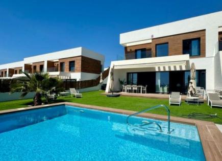 Townhouse for 516 000 euro on Costa Blanca, Spain