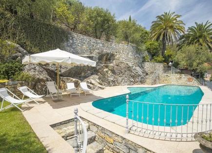 Villa in Portovenere, Italy (price on request)