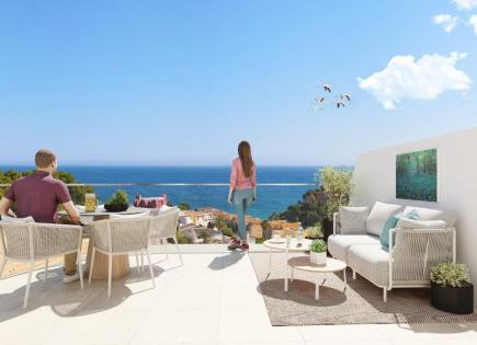 Apartment for 410 000 euro in Calp, Spain