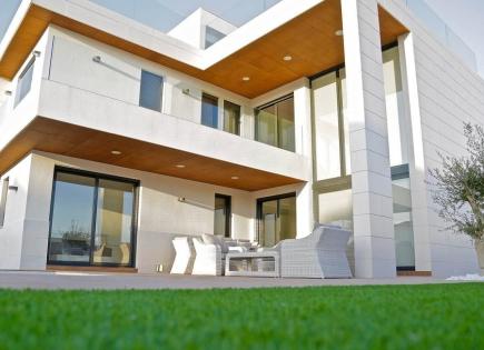 Villa for 1 035 000 euro in Orihuela Costa, Spain