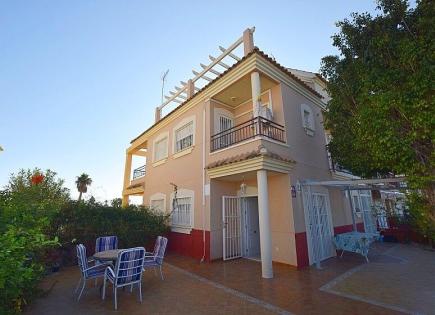 Villa for 219 900 euro in Orihuela Costa, Spain