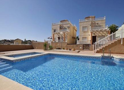 Villa for 209 900 euro in Ciudad Quesada, Spain