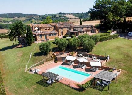 Haus für 1 500 000 euro in Siena, Italien