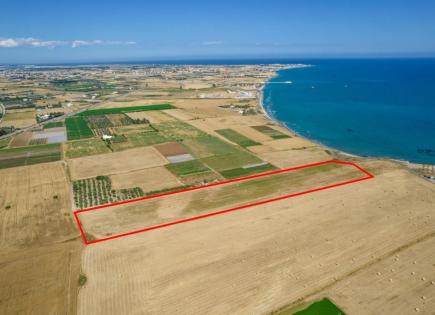 Terrain pour 2 400 000 Euro à Larnaca, Chypre