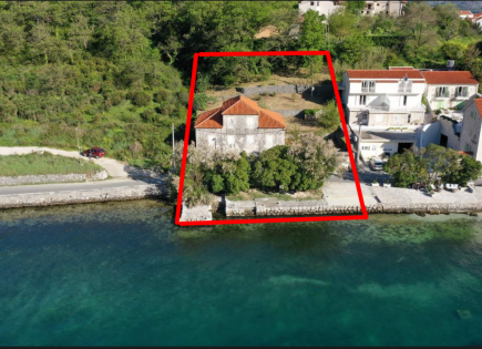House for 2 100 000 euro in Kotor, Montenegro