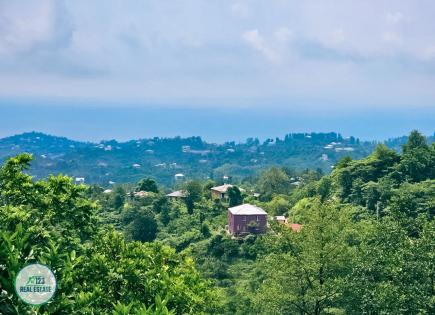 Grundstück für 111 085 euro in Batumi, Georgien