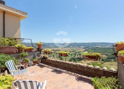 Apartment für 280 000 euro in Fabro, Italien