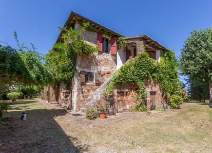 House for 1 290 000 euro in Chiusi, Italy