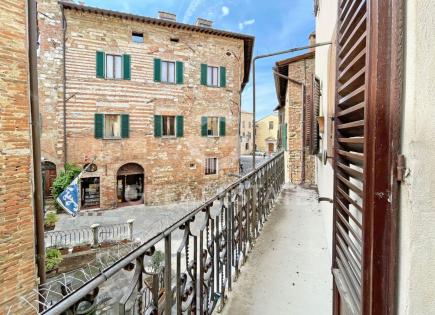 Appartement pour 295 000 Euro à Montepulciano, Italie