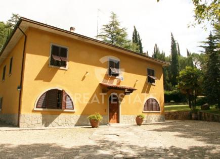 Villa para 500 000 euro en Chiusi, Italia