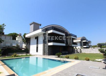 Villa for 1 550 000 euro in Serik, Turkey