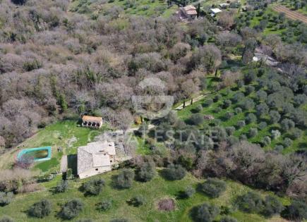 House for 590 000 euro in Sarteano, Italy