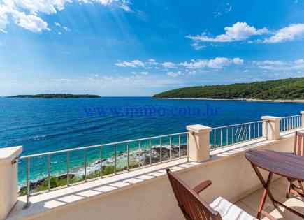 Villa for 1 400 000 euro on Korcula island, Croatia