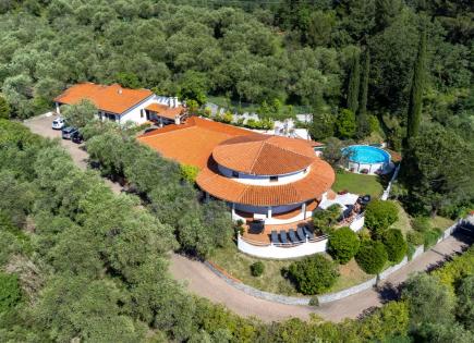 Casa para 999 999 euro en Andora, Italia