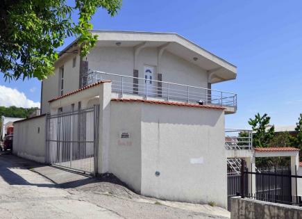 Maison pour 210 000 Euro à Sutomore, Monténégro