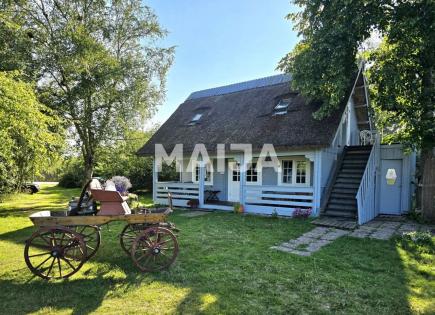 Cottage for 160 000 euro in Latvia