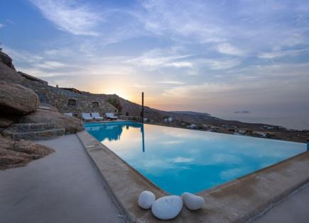 Villa for 4 000 000 euro on Mikonos, Greece