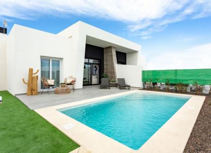 Villa for 485 000 euro in Algorfa, Spain